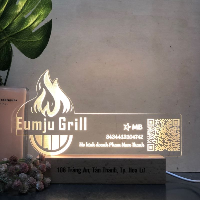 đèn led kỷ niệm chương đế gỗ teak sử dụng pin hoặc điện khắc laser logo và nội dung theo yêu cầu: mẫu biểu tượng công việc hoặc logo