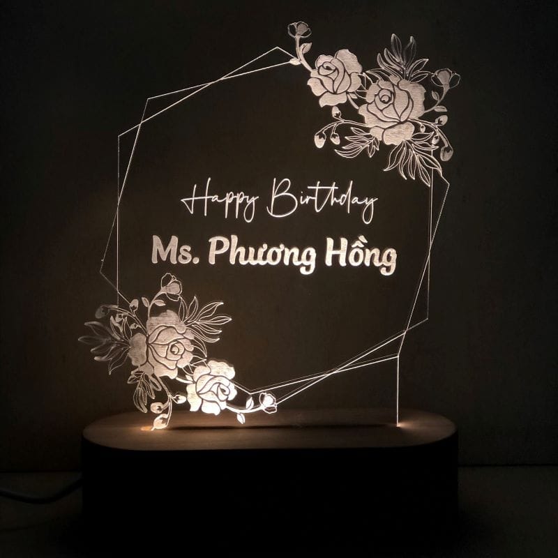 đèn led kỷ niệm chương đế gỗ teak sử dụng pin hoặc điện khắc laser logo và nội dung theo yêu cầu: mẫu hoa đối xứng